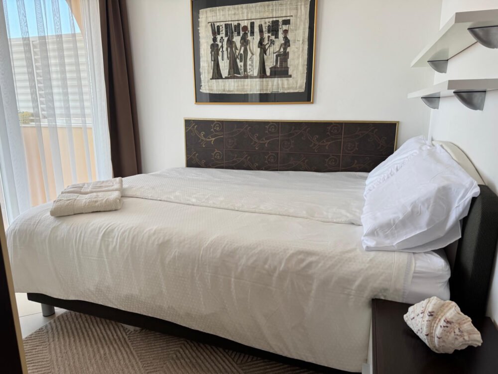 mavarstica-apartman-haloszoba-franciaagy